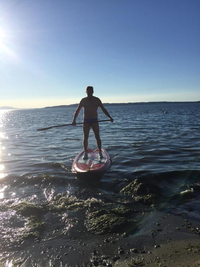 Maxwelton Beach Sunsets! Kayaks & Paddleboards! 1 Min Walk To The Water! Clinton Ngoại thất bức ảnh